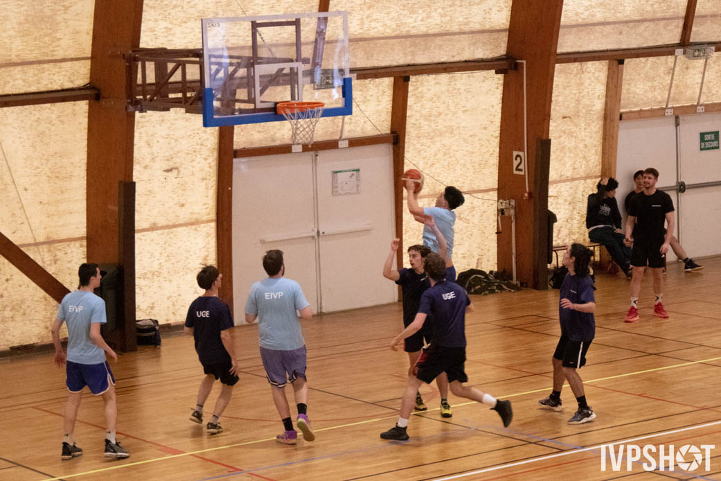 Trophee Descartes(111)