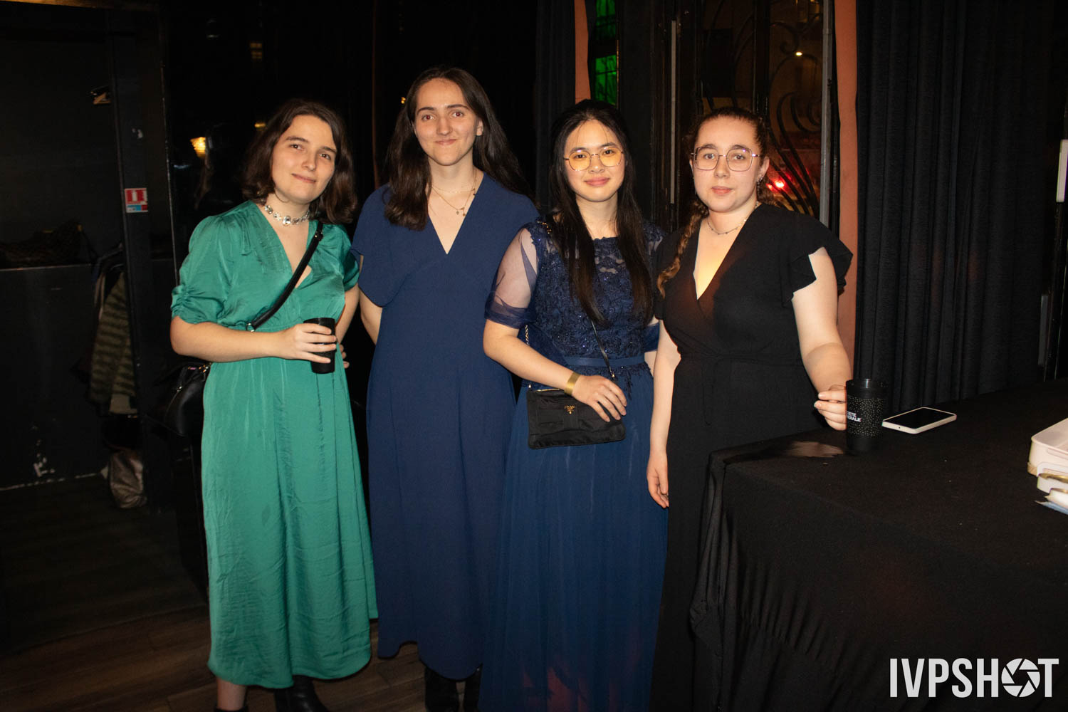 Gala(364)