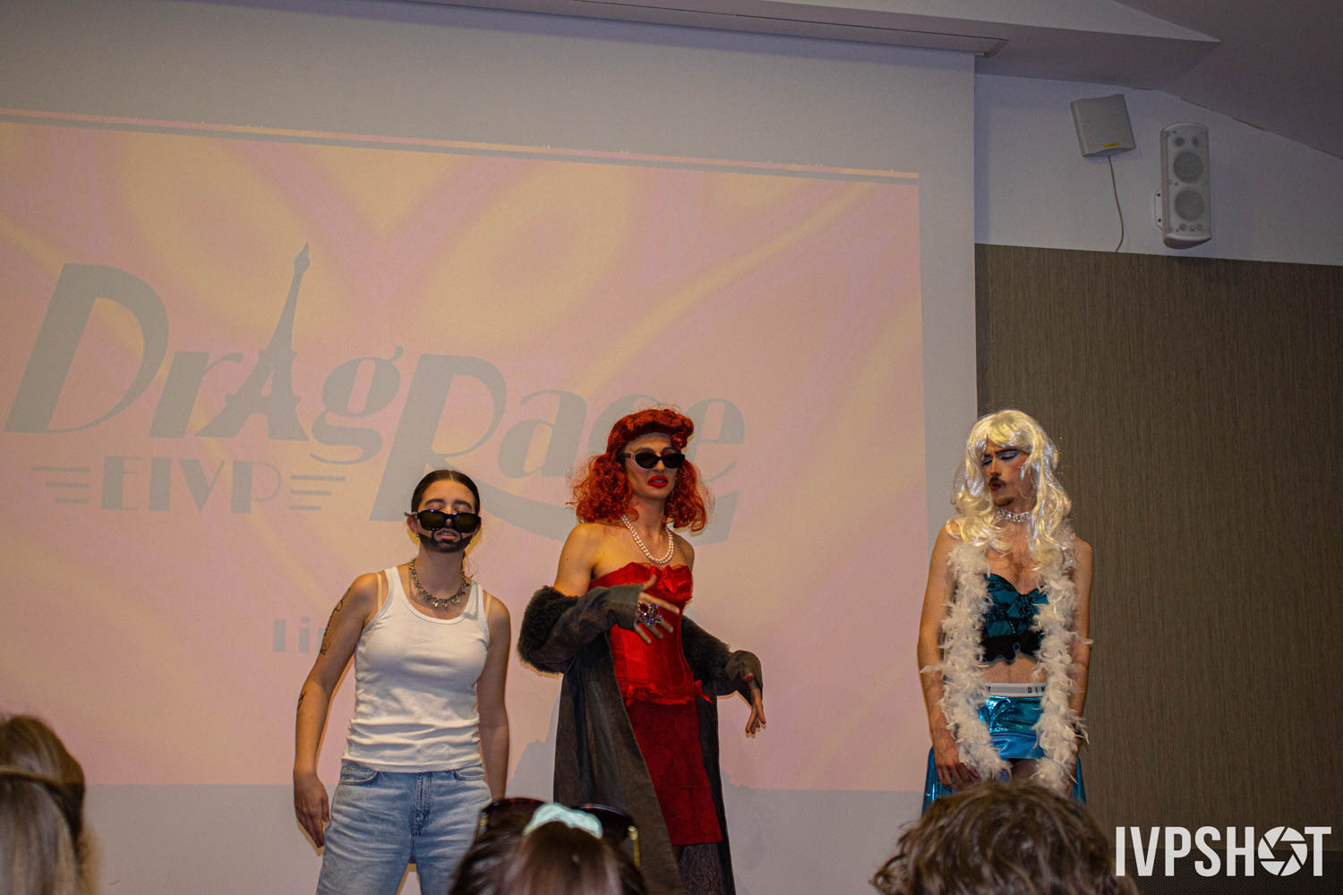 Drag Race(100)