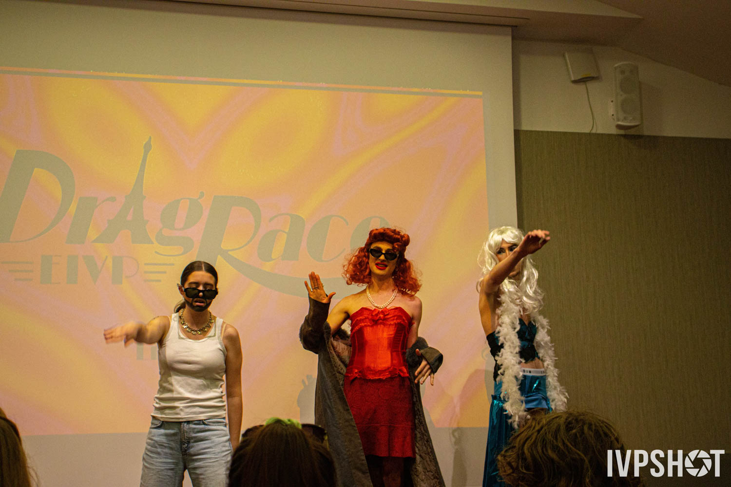 Drag Race(102)