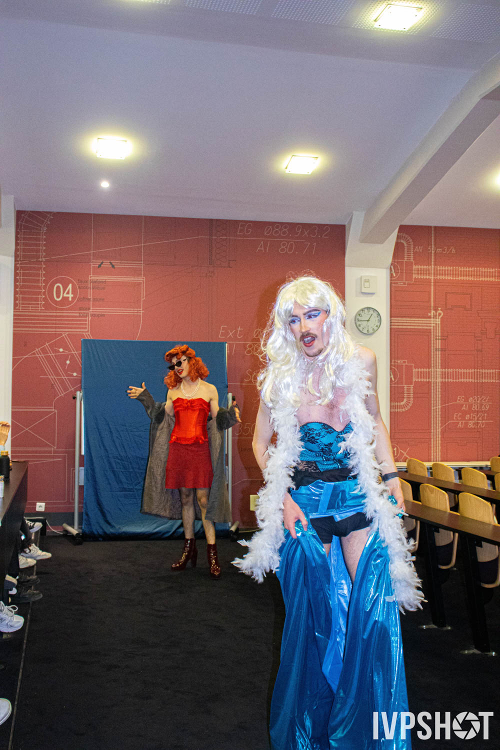 Drag Race(121)