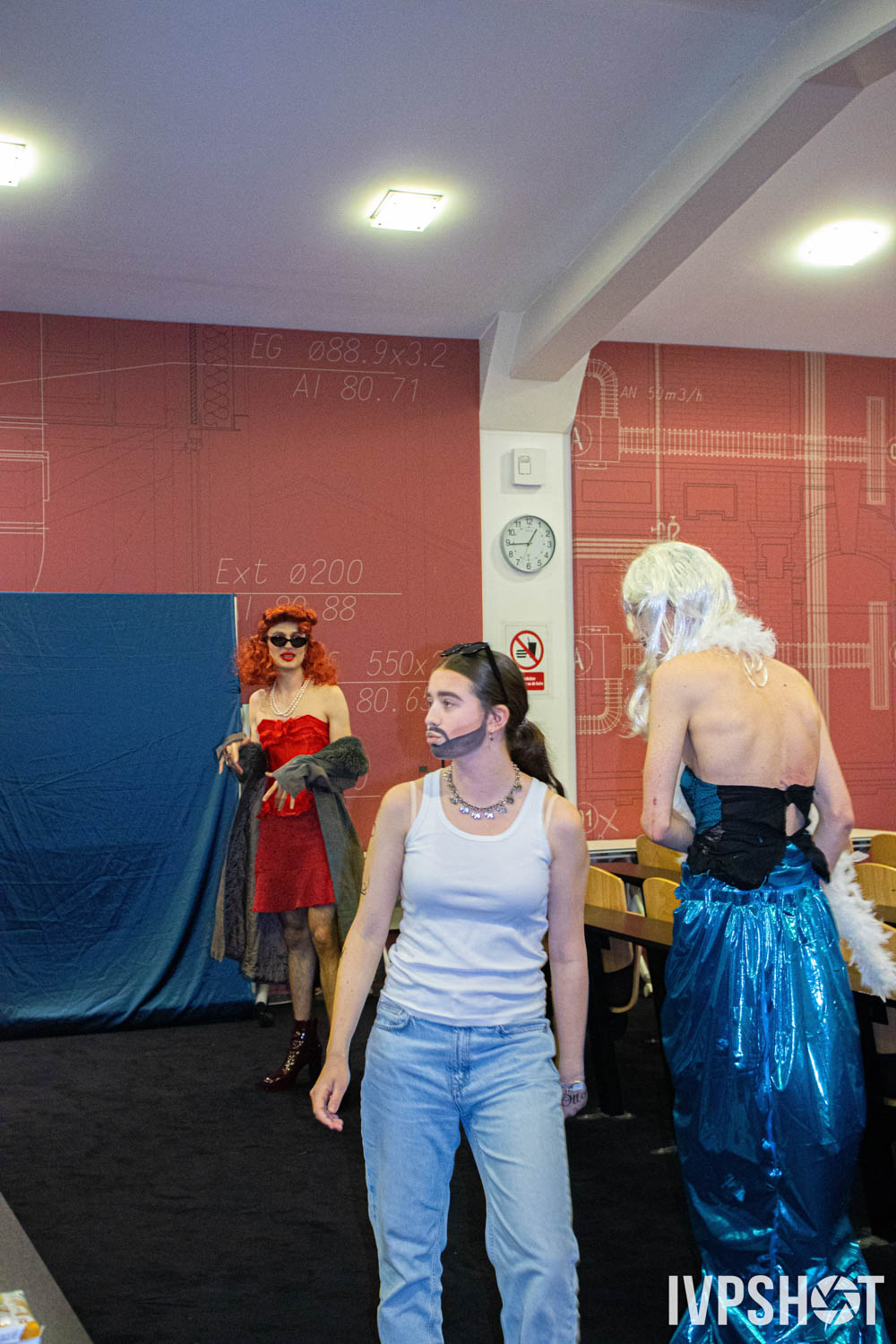 Drag Race(124)