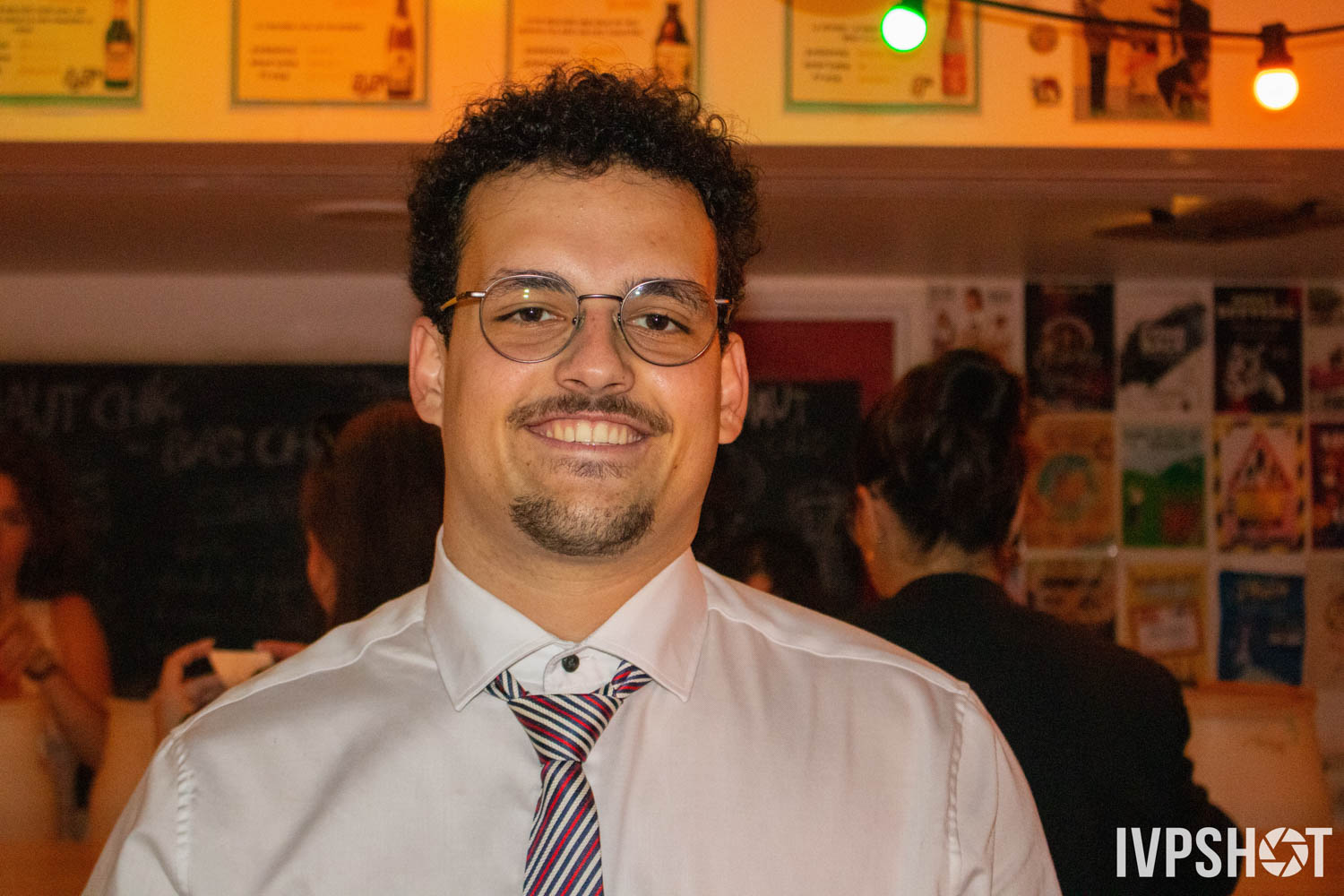 Haut Chic Bas Choc - 2025(078)