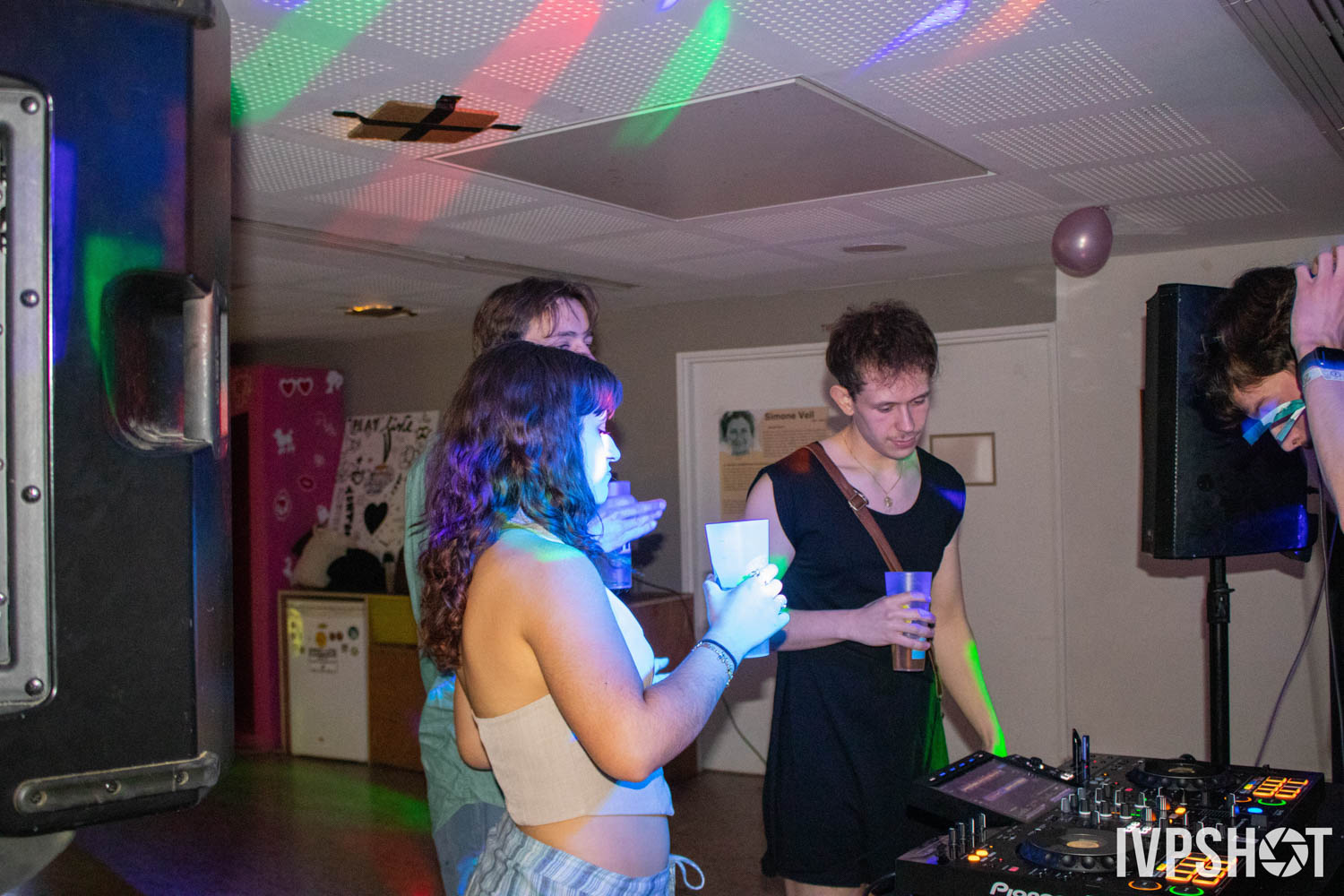 Haut Chic Bas Choc - 2025(111)