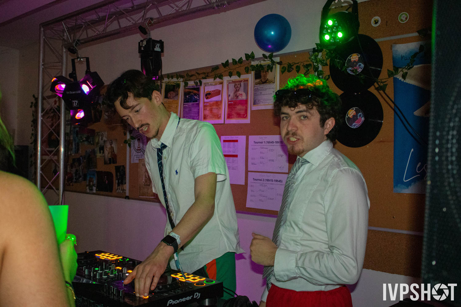 Haut Chic Bas Choc - 2025(112)