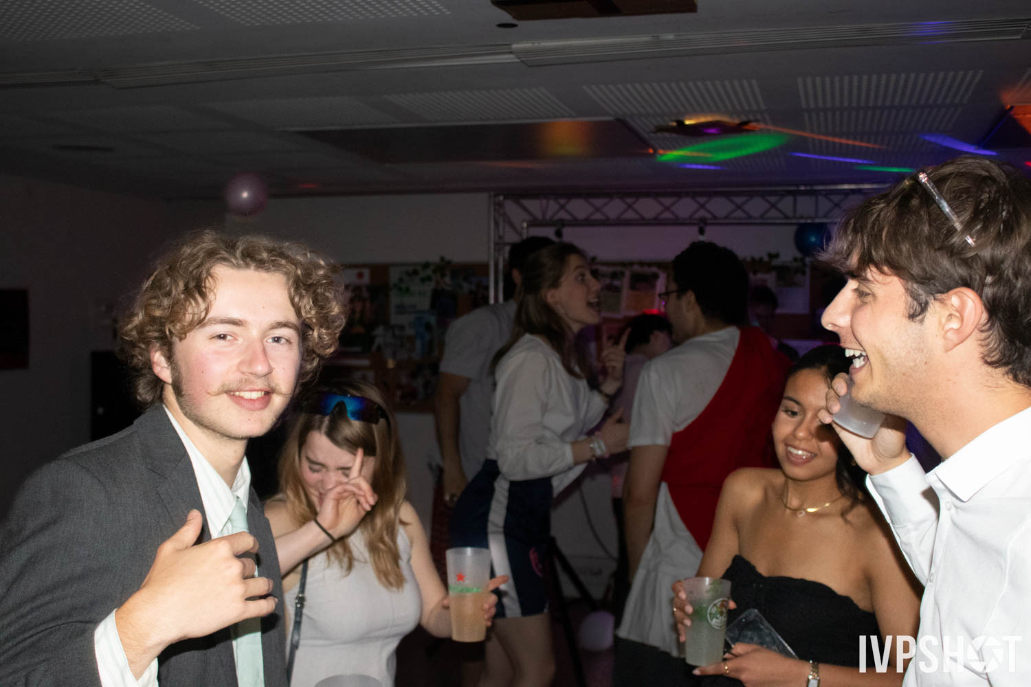 Haut Chic Bas Choc - 2025(126)