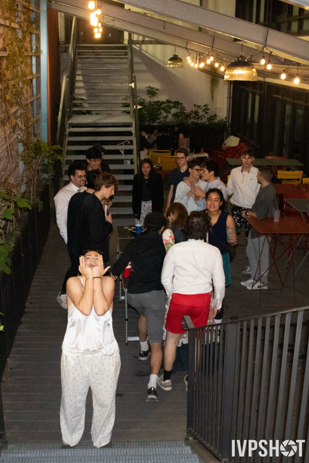 Haut Chic Bas Choc - 2025(243)