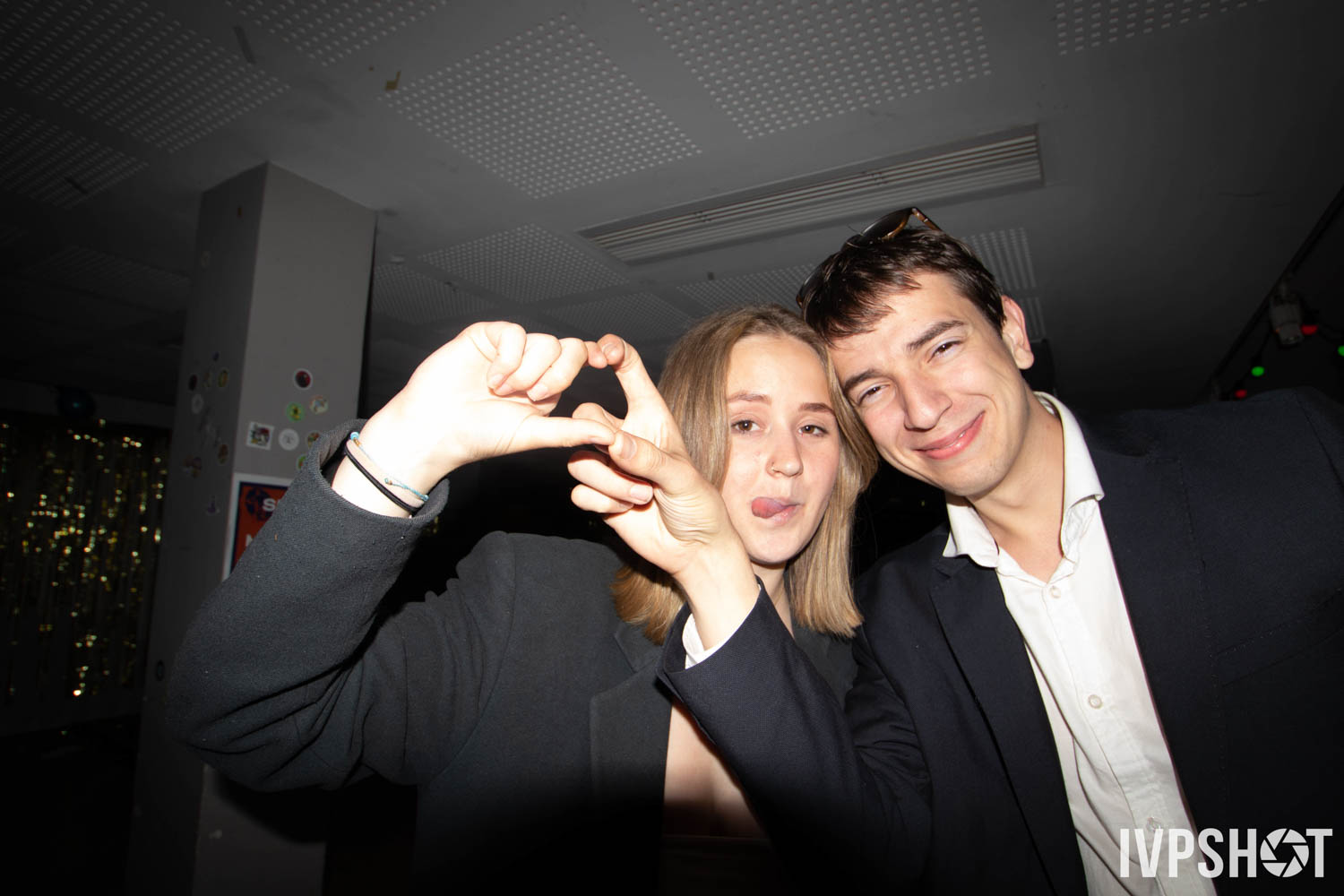 Haut Chic Bas Choc - 2025(302)