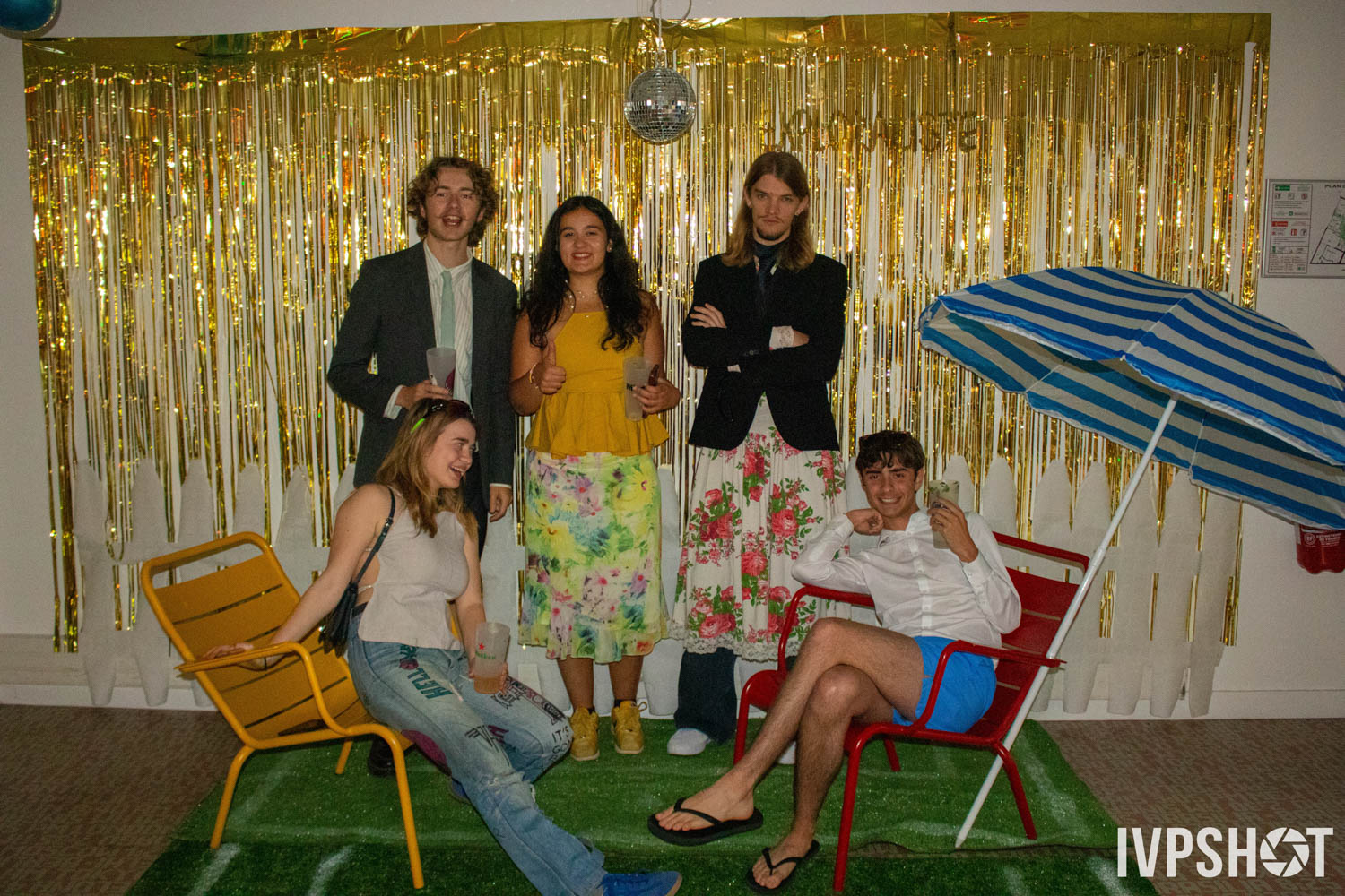 Haut Chic Bas Choc - 2025(323)