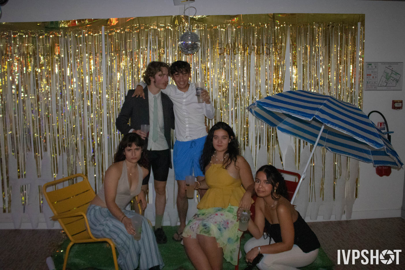 Haut Chic Bas Choc - 2025(324)