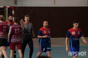 TOSS-103
