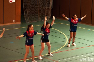 TOSS-183